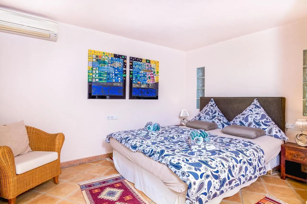 3010 - Schoenes Mediterranes Ferienhaus In Costa de la Calma Spanyolország